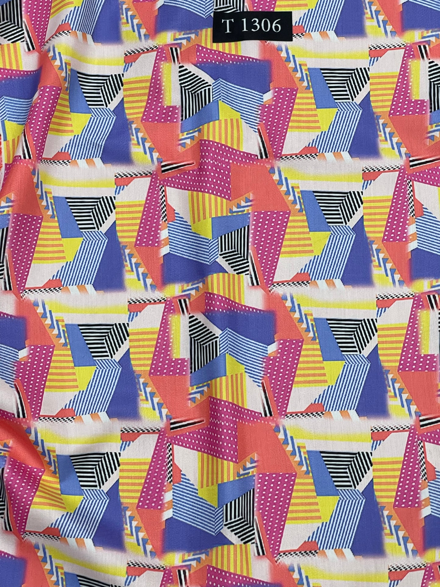 MUSLIN MIXED ABSTRACT PRINT