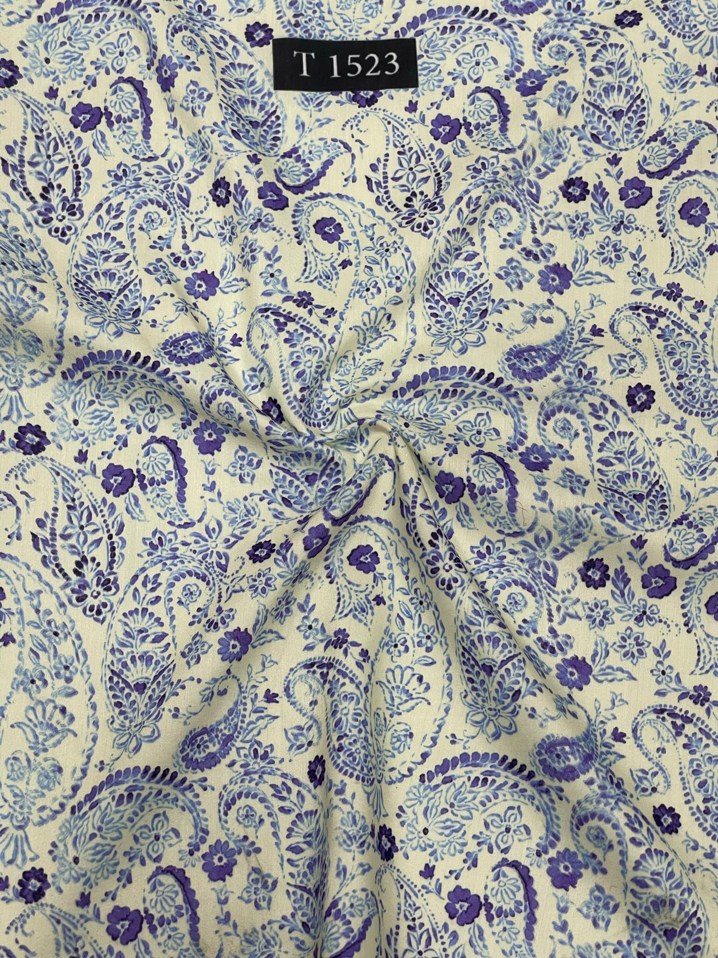 Muslin Paisley Print