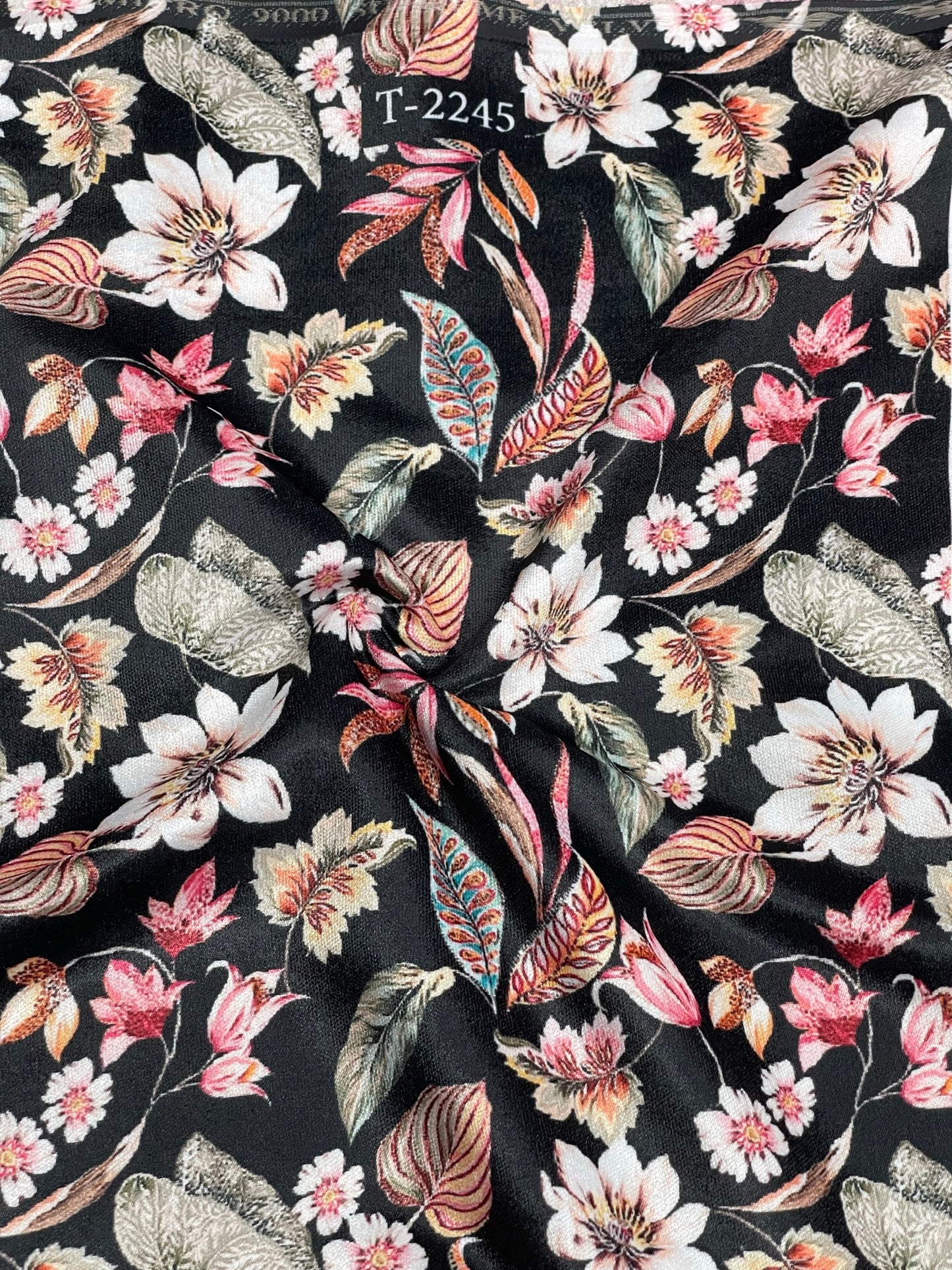 VELVET FLORAL PRINT