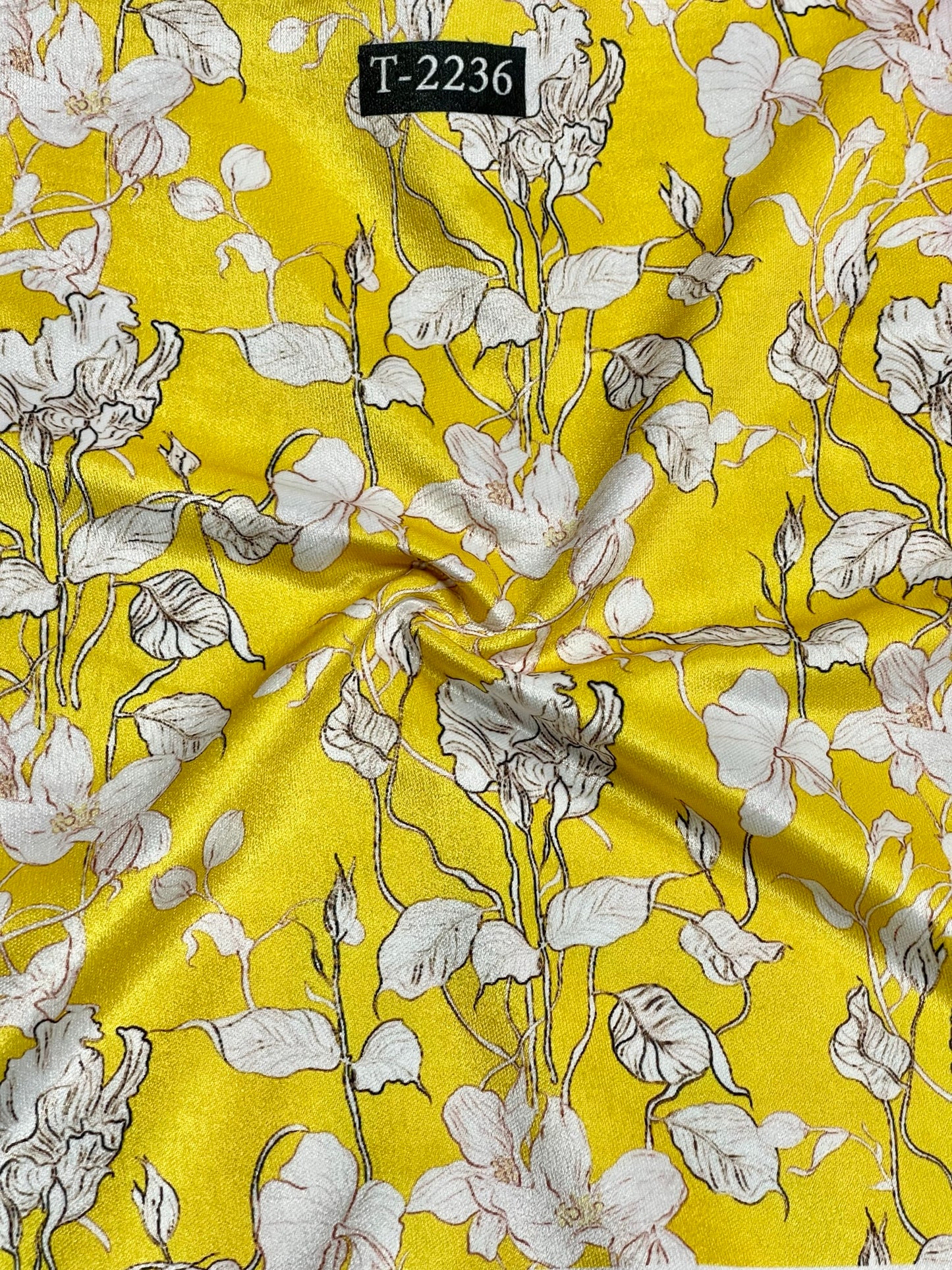 VELVET FLORAL PRINT