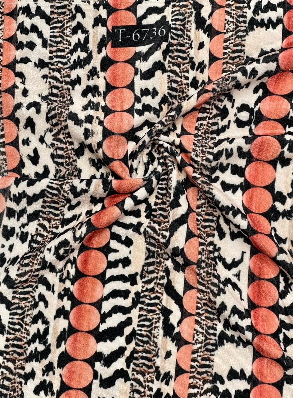 ANIMAL PRINTS ON VELVET