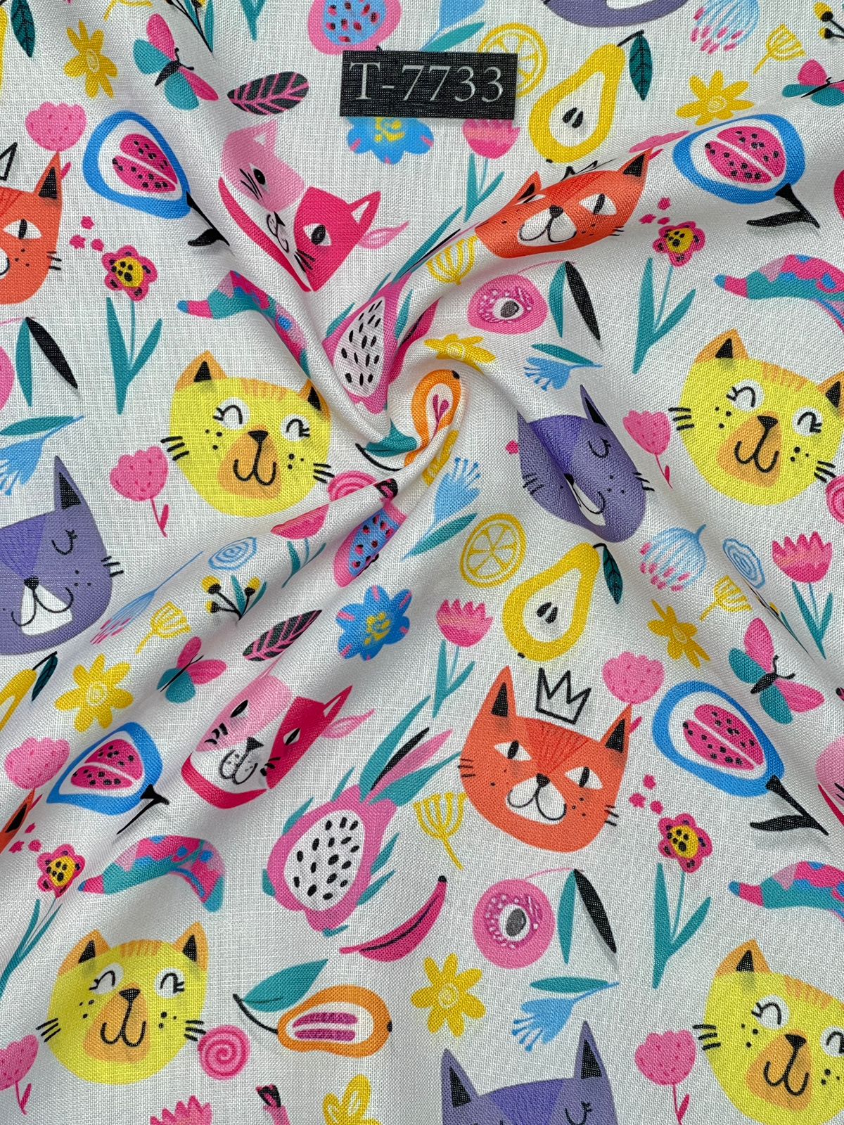 KIDS PRINTS ON SWISS COTTON