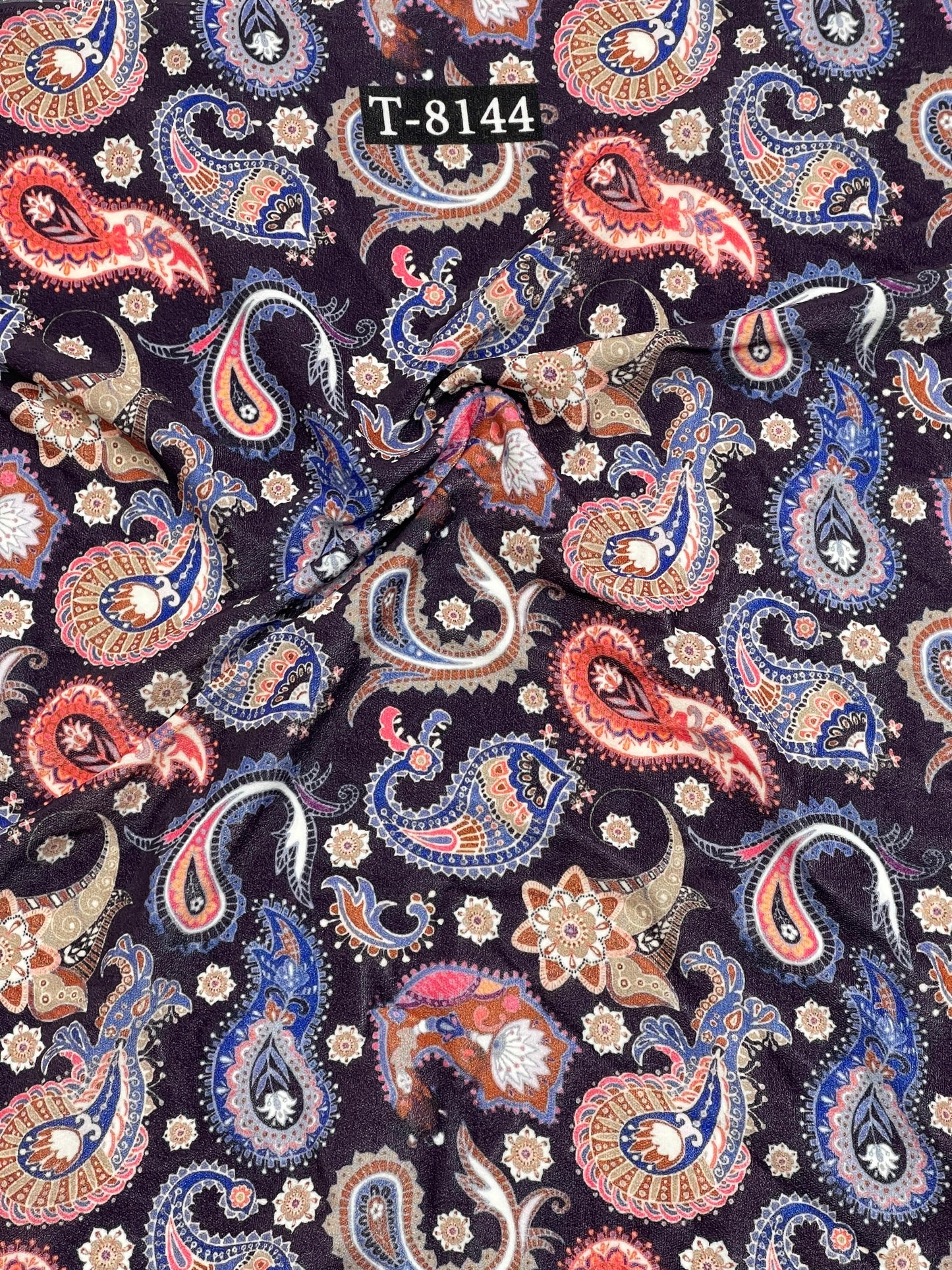 NEW PREMIUM VELVET PAISLEY DESIGN