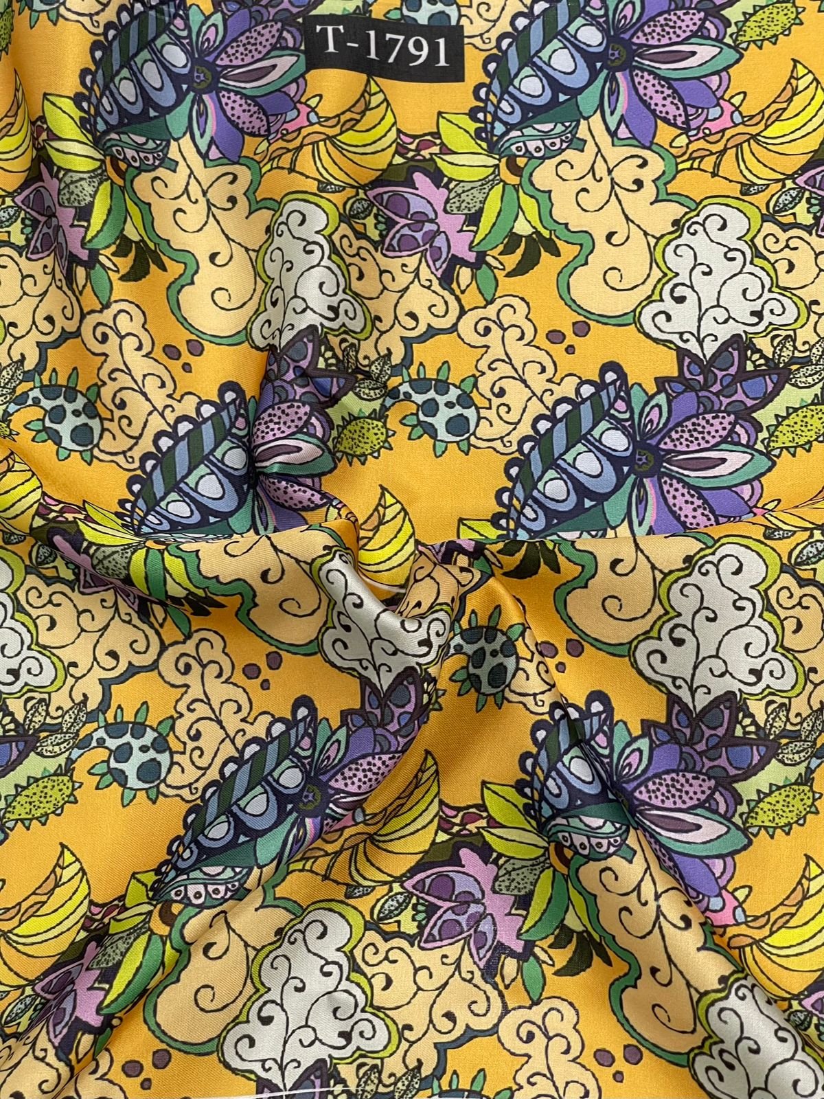 ZARA PRINT ON SATIN