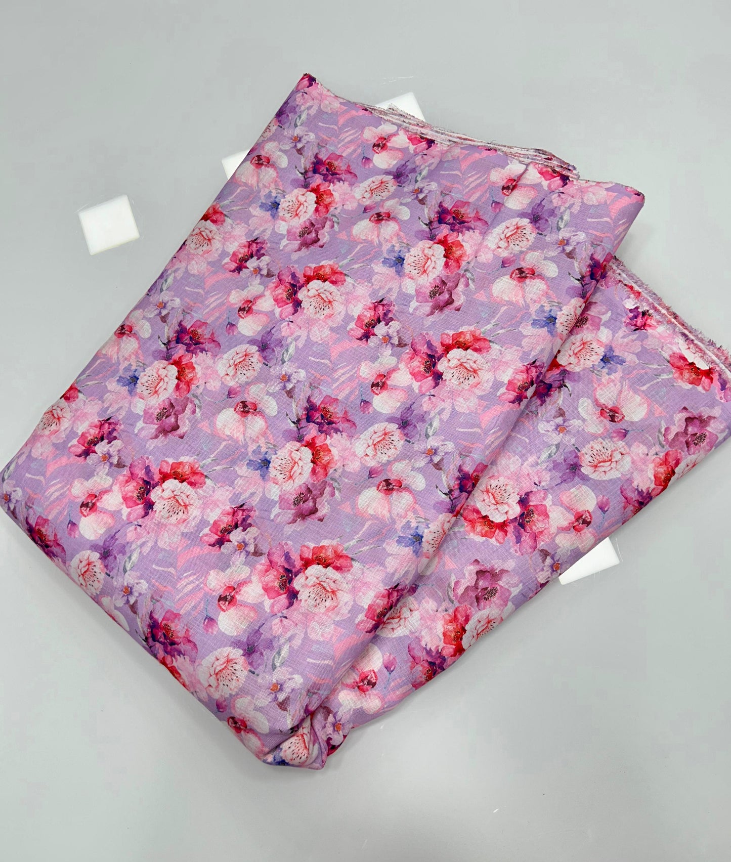 FLORAL PRINTS ON SWISS COTTON