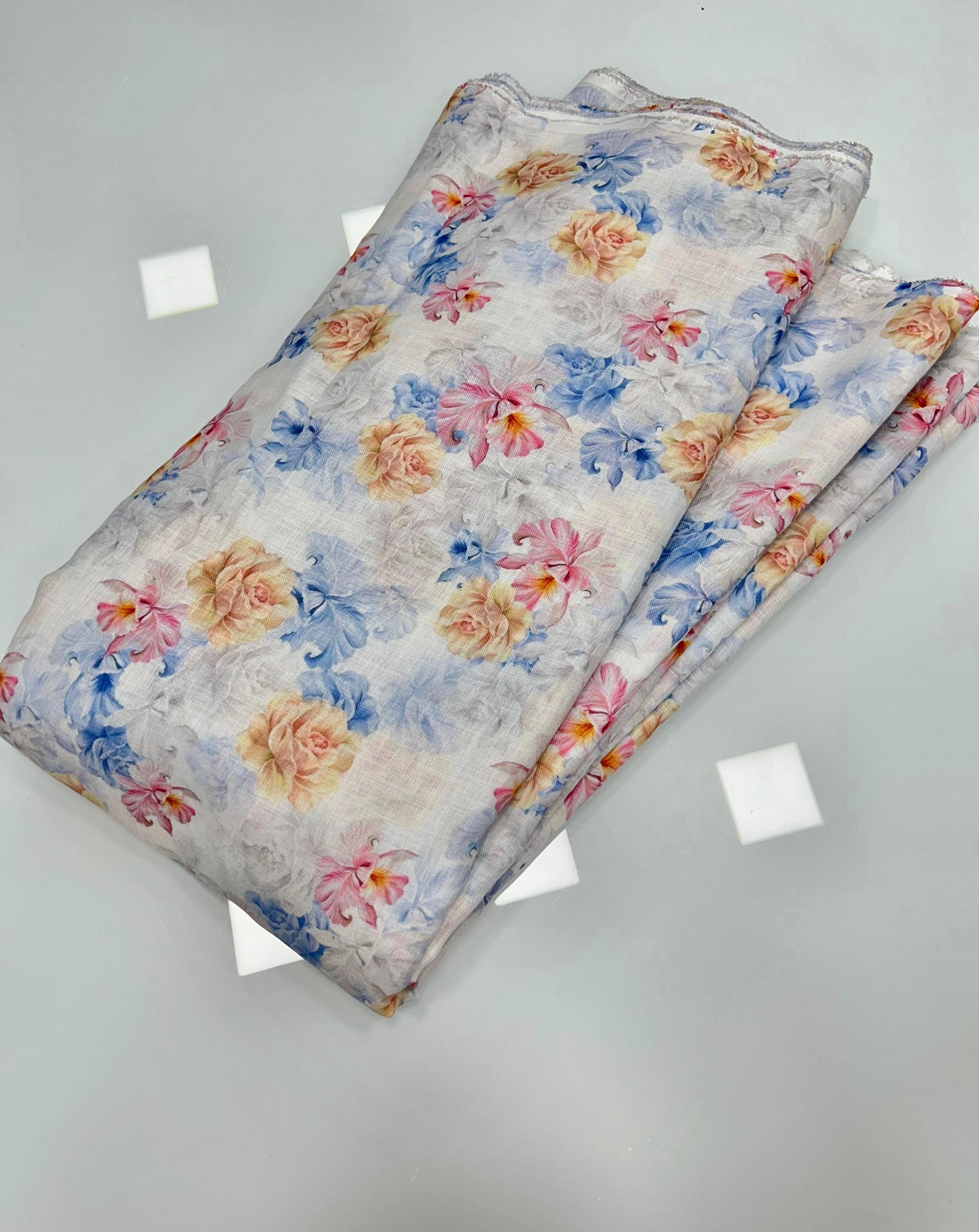FLORAL PRINTS ON SWISS COTTON