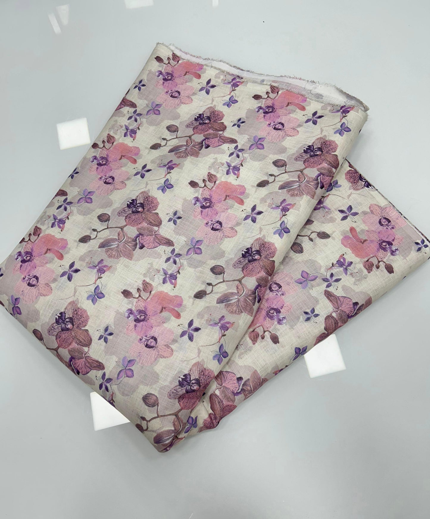FLORAL PRINTS ON SWISS COTTON