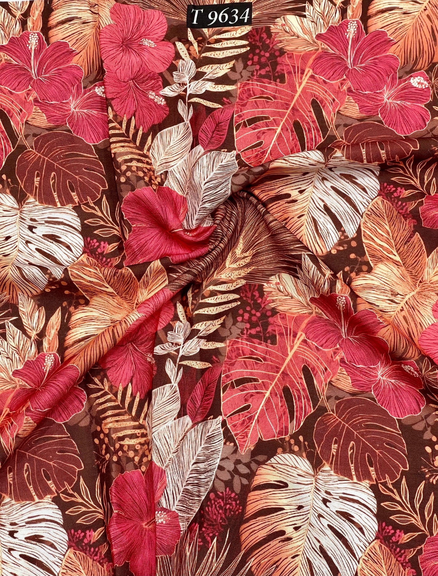 SUMMER FLORAL PRINTS ON LINEN