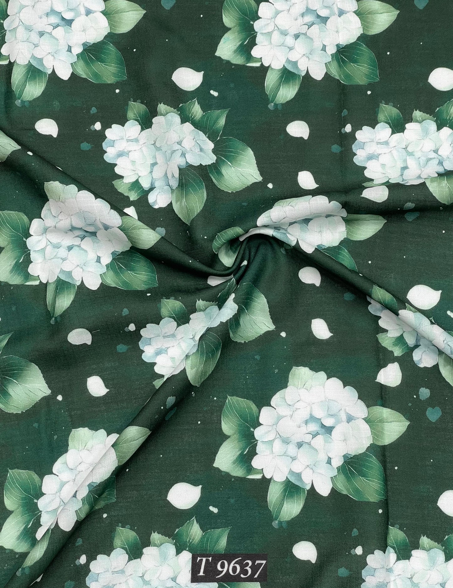 SUMMER FLORAL PRINTS ON LINEN