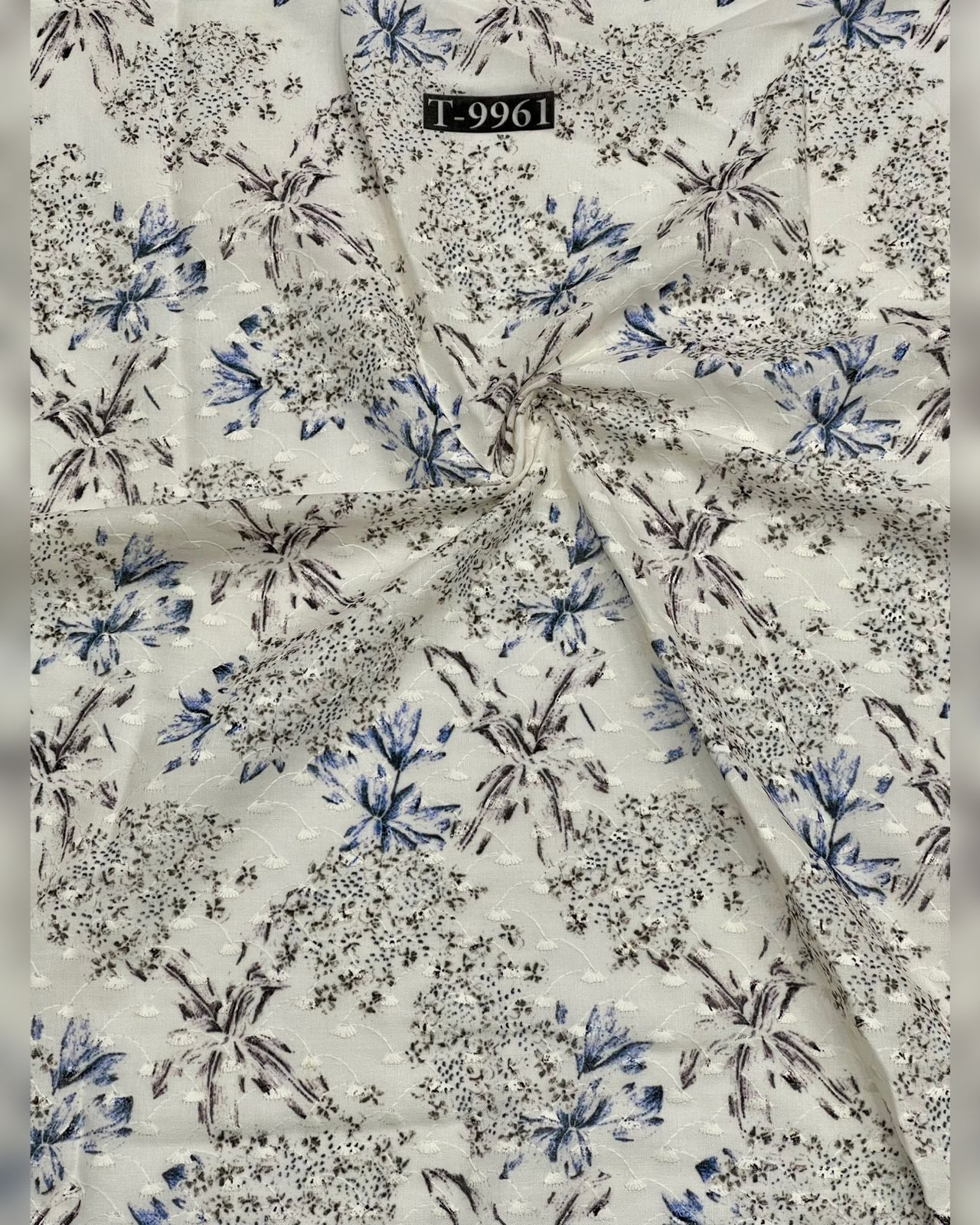 New floral pattern Cotton Embroidery Fabric