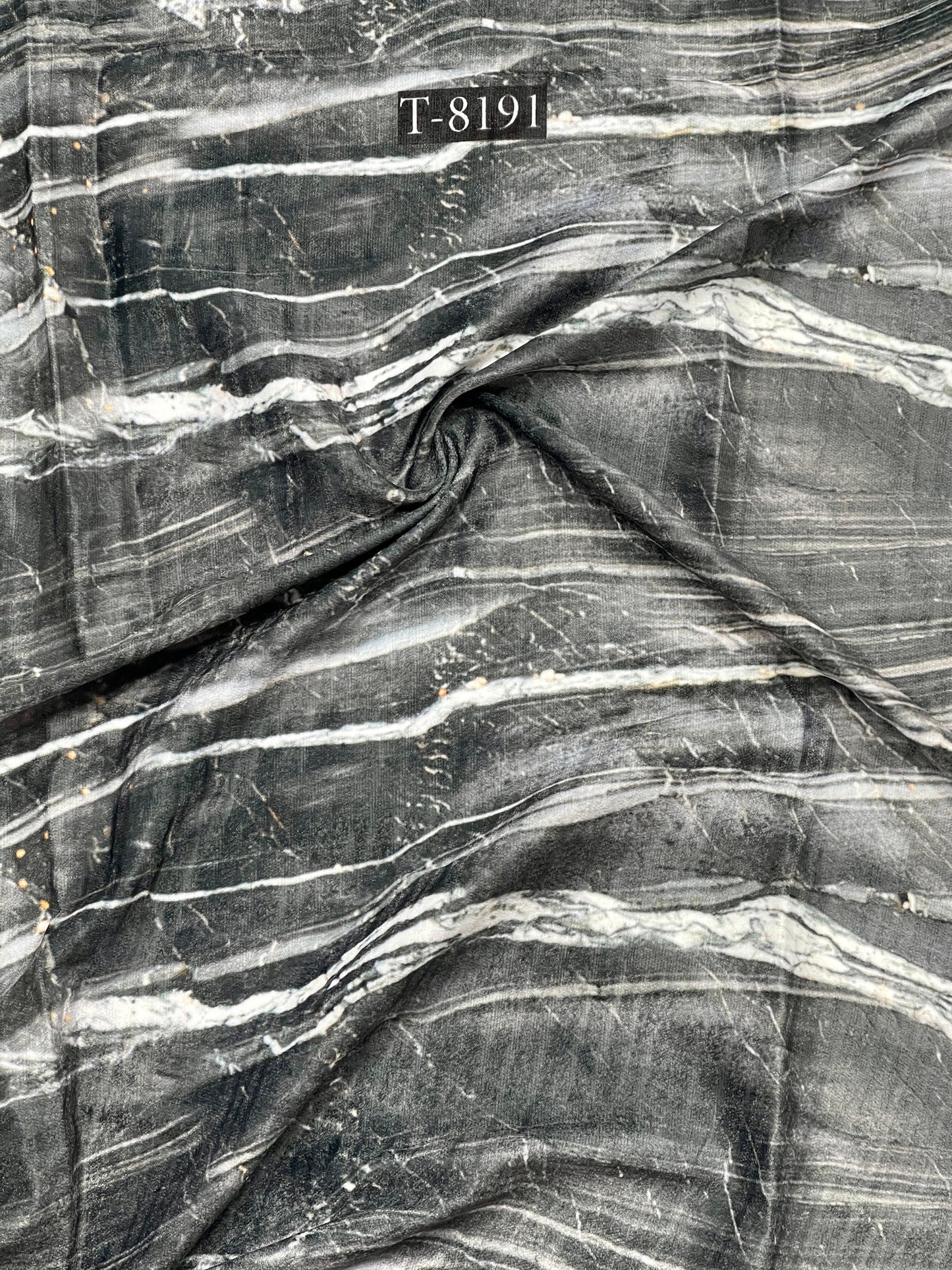MARBLE PRINTS ON VELVET