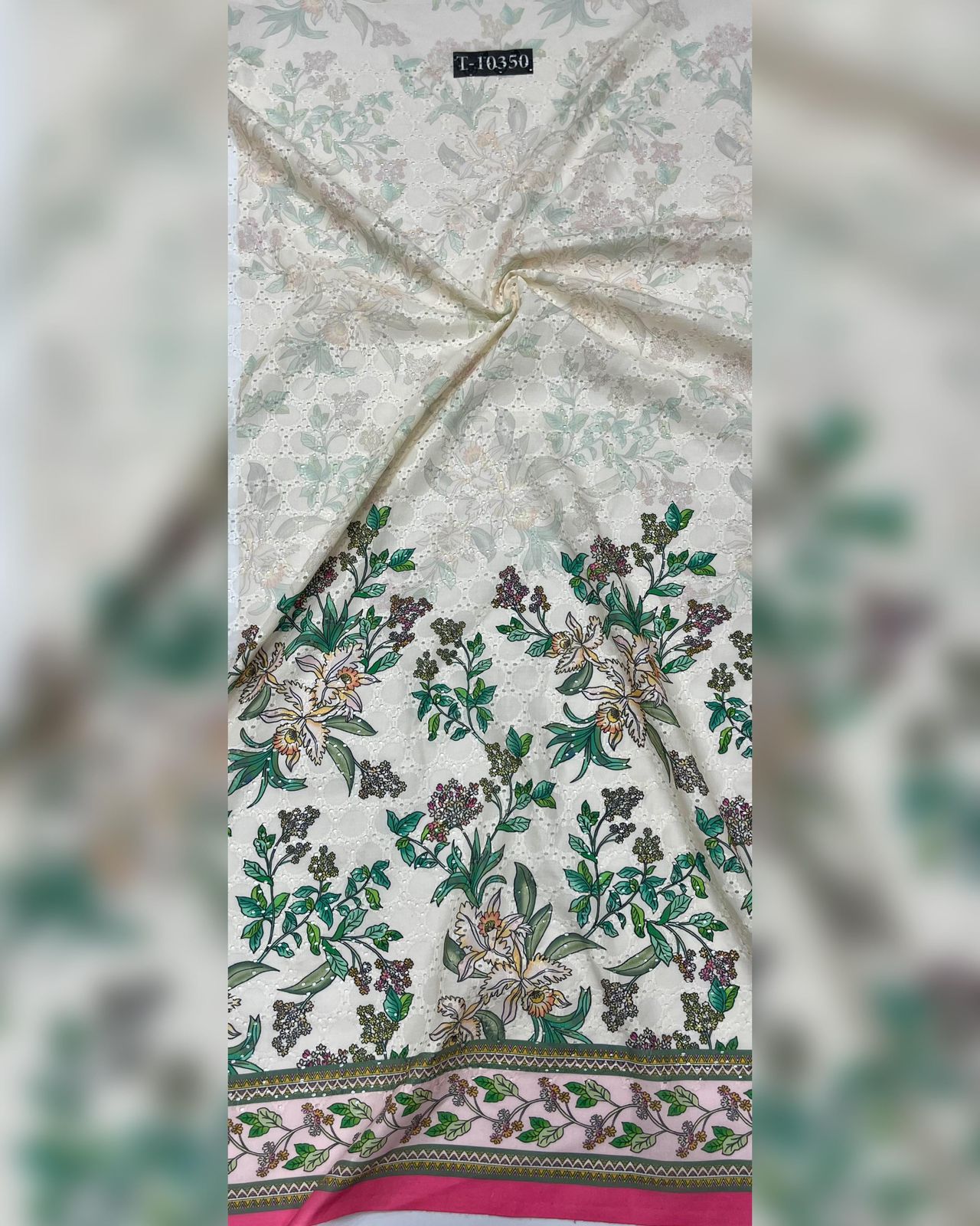 HAKOBA FLORAL PRINTS WITH DAMAN CONCEPT