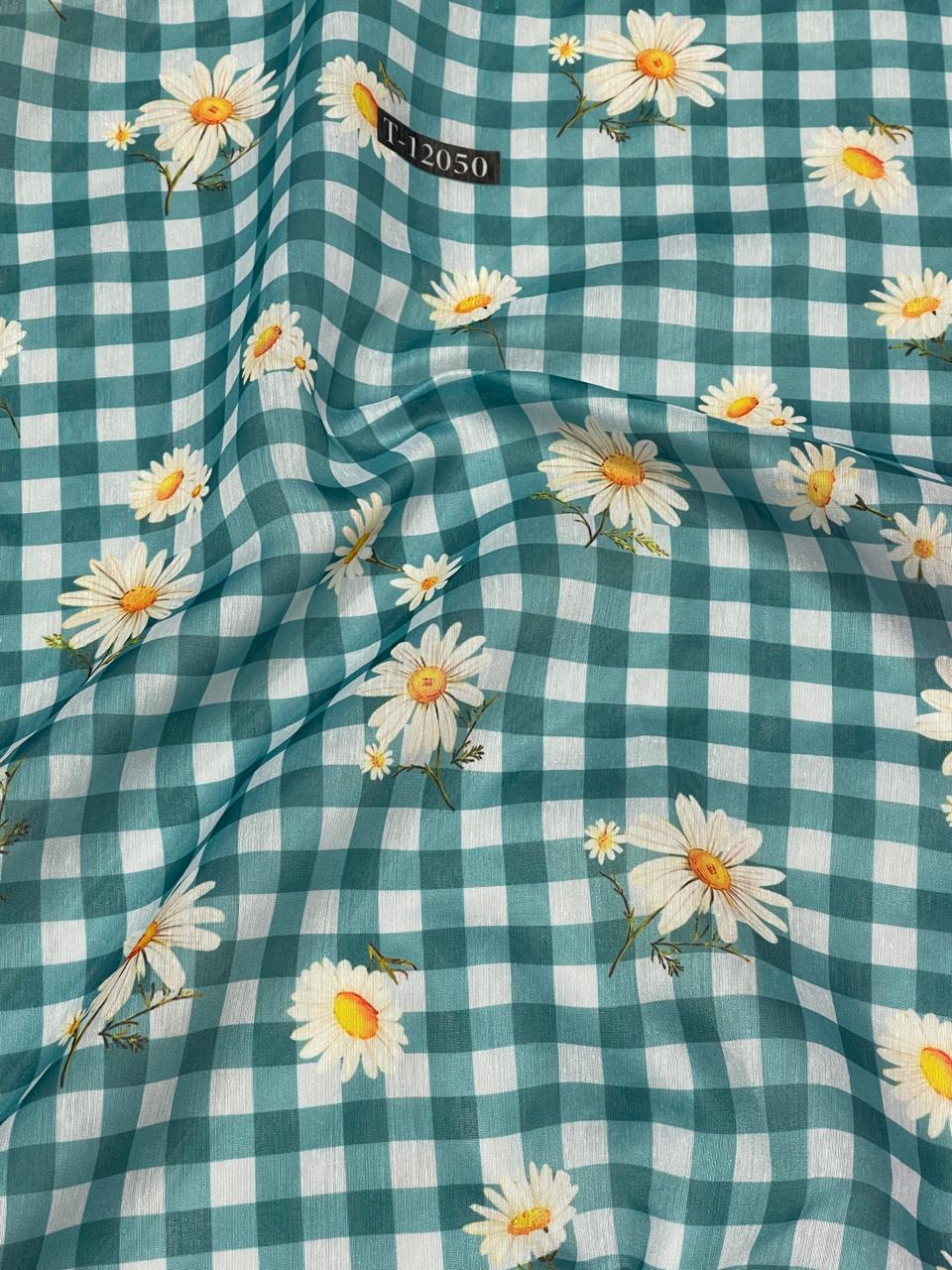 Daisy Gingham Print