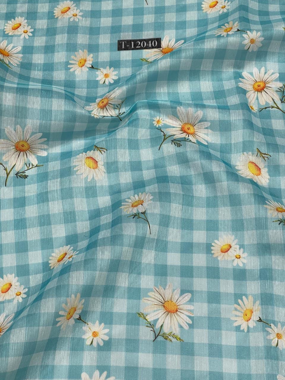 Daisy Gingham Print