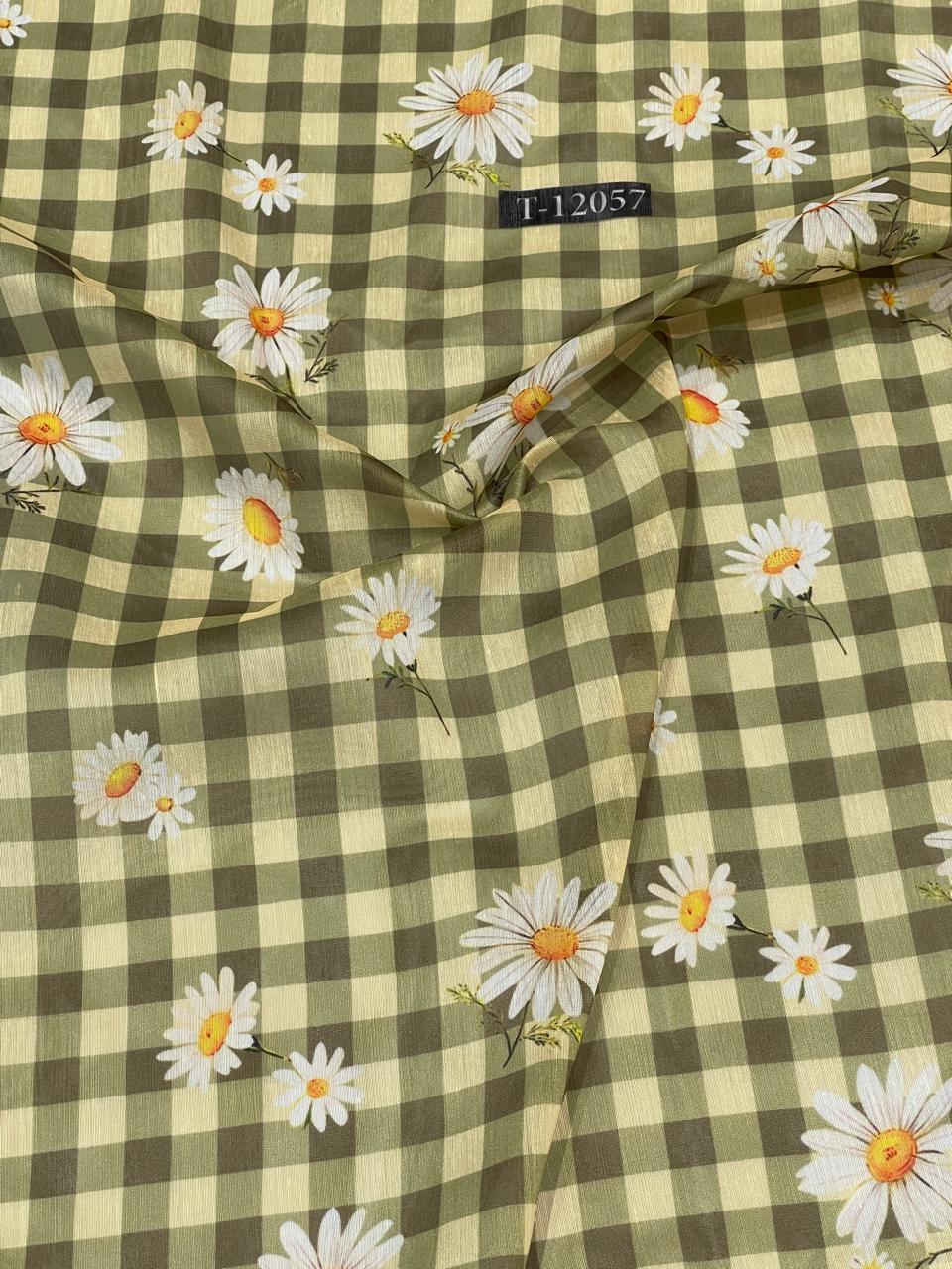 Daisy Gingham Print