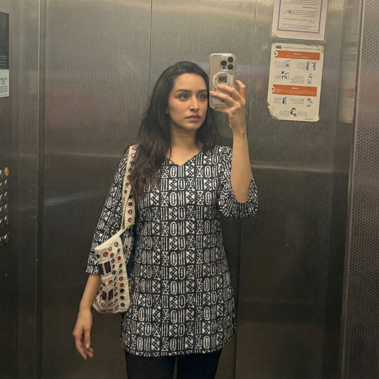 Aisha Blue Baatik Kurti