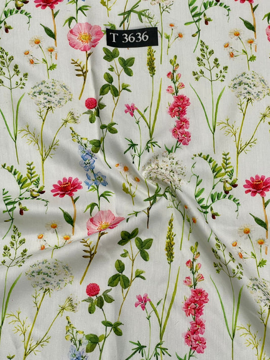 Alluring Floral Print on Muslin
