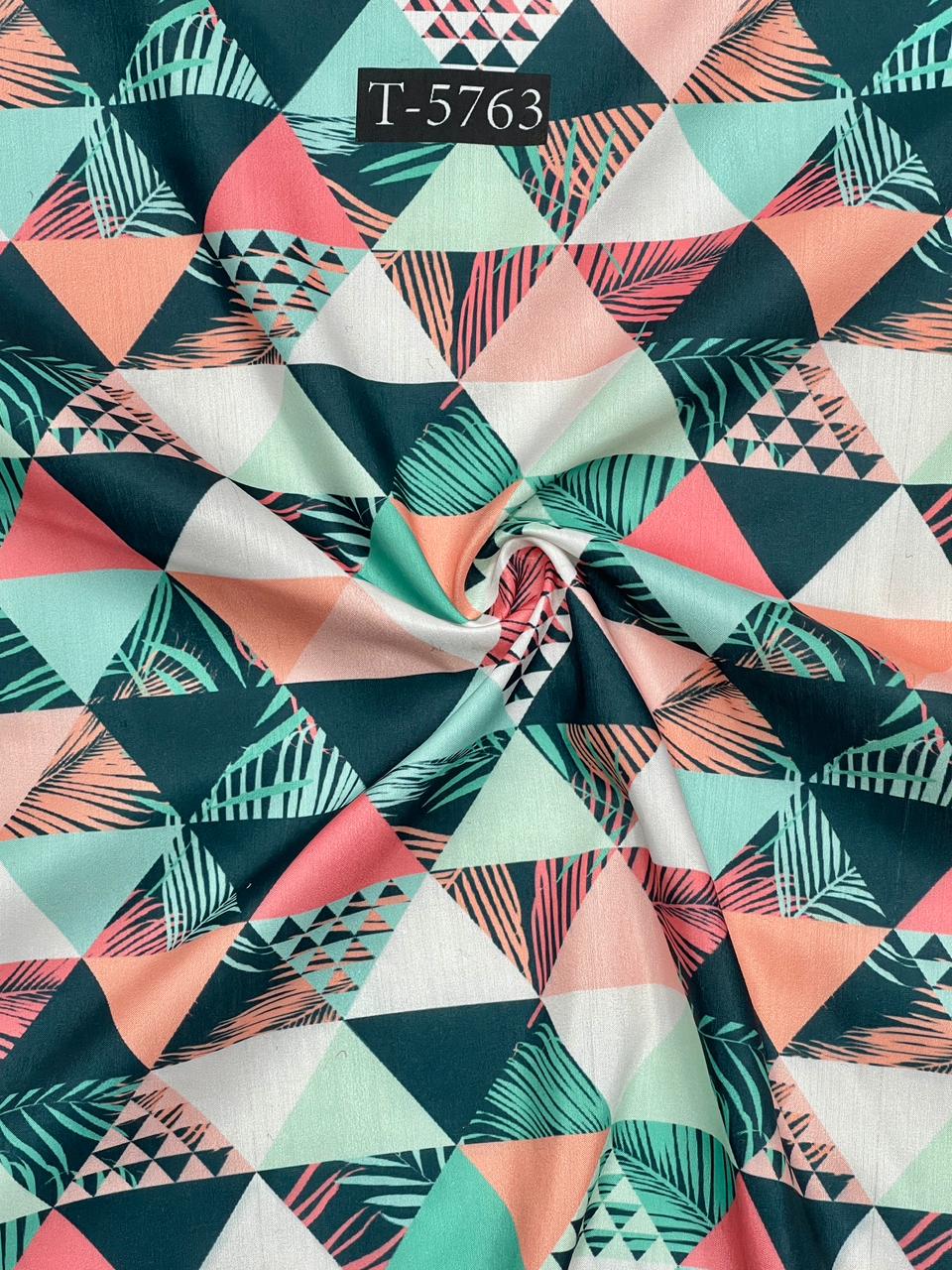 MUSLIN GEOMETRIC PRINTS