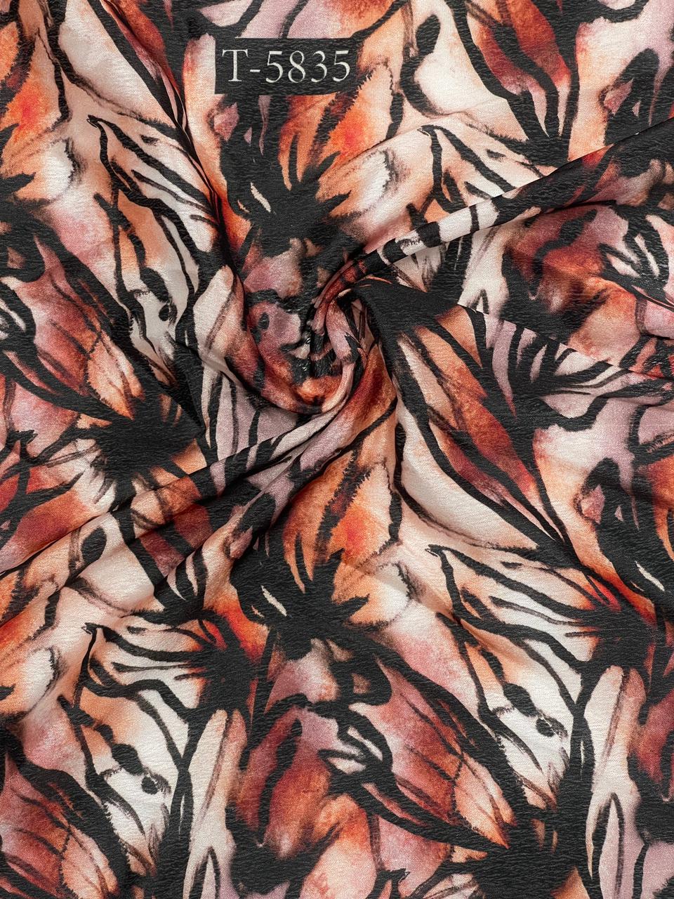 Chinnon Festive Print