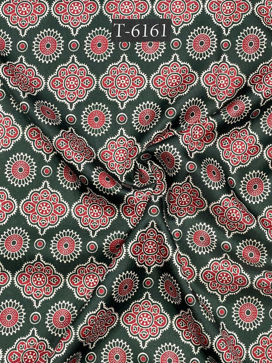 BAATIK TUSSAR PRINTS