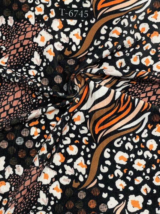 ANIMAL PRINTS ON VELVET