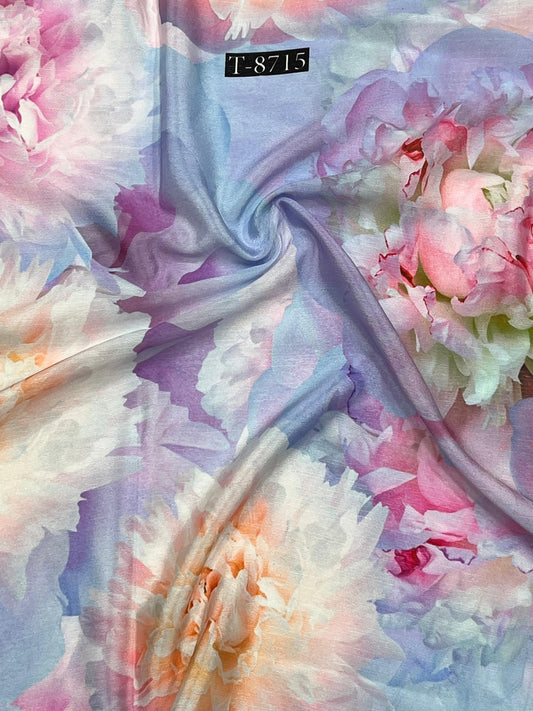 Big Floral Print on Chinnon