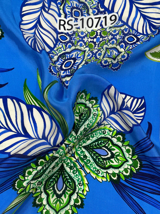 ABSTRACT PRINT ON PURE NATURAL CREPE