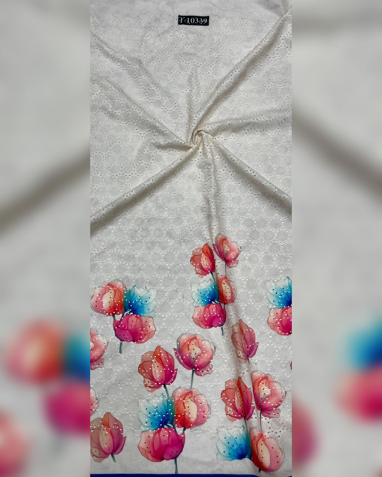 HAKOBA FLORAL PRINTS WITH DAMAN CONCEPT