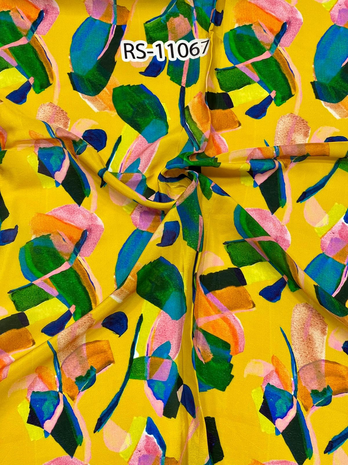 FLORAL PRINTS ON PURE NATURAL CREPE