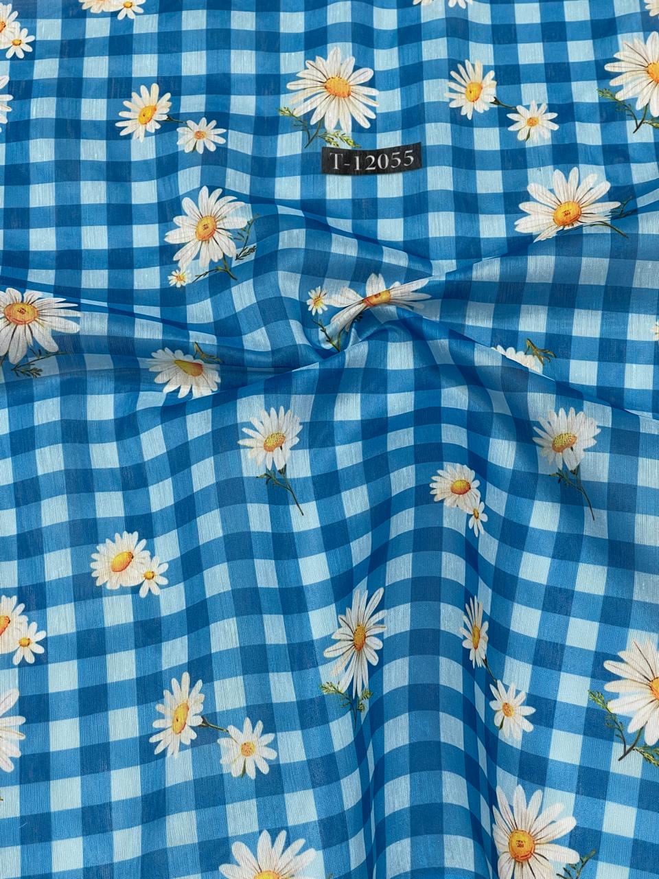 Daisy Gingham Print