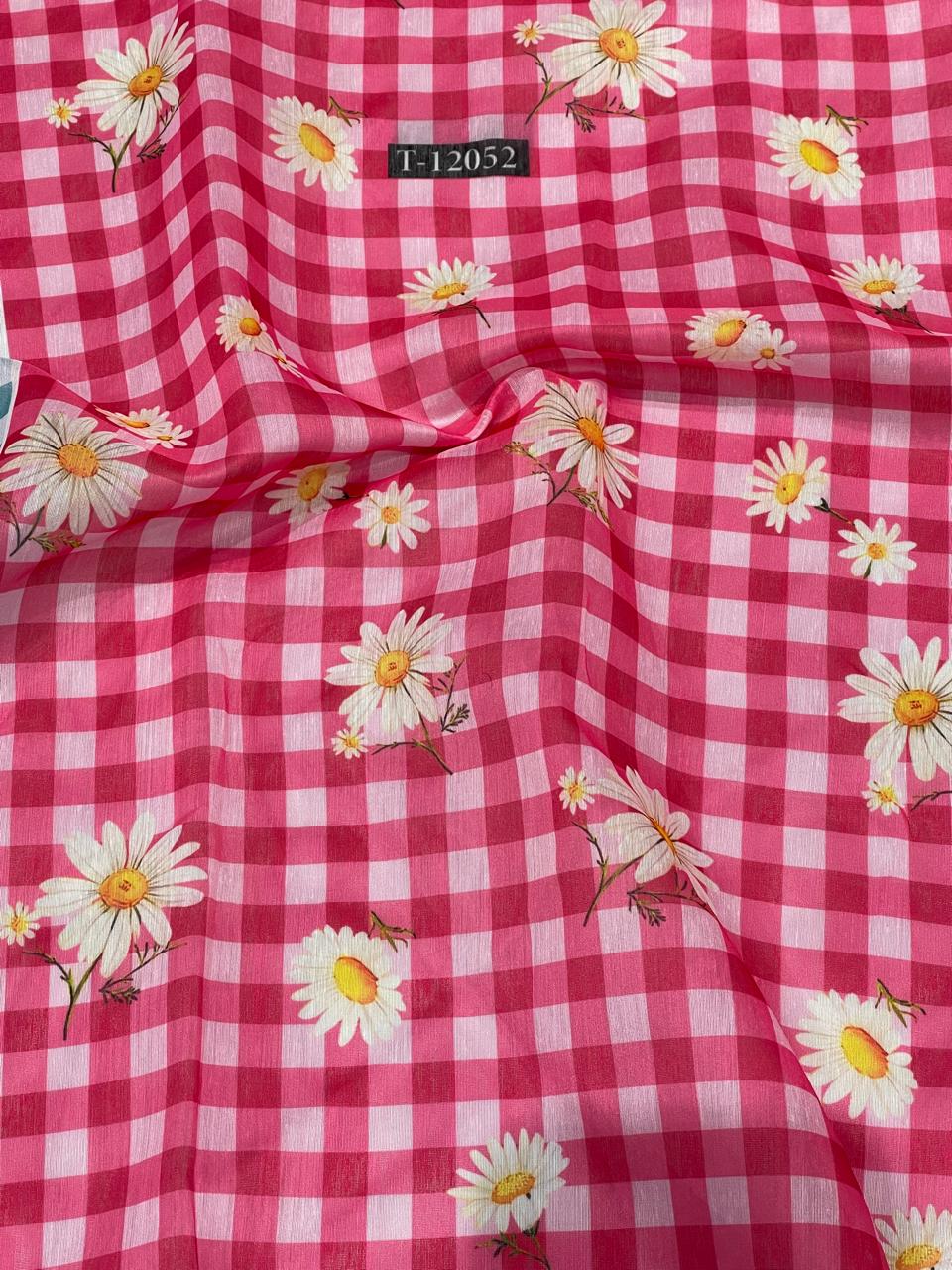 Daisy Gingham Print