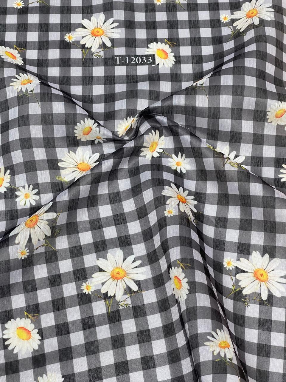 Daisy Gingham Print