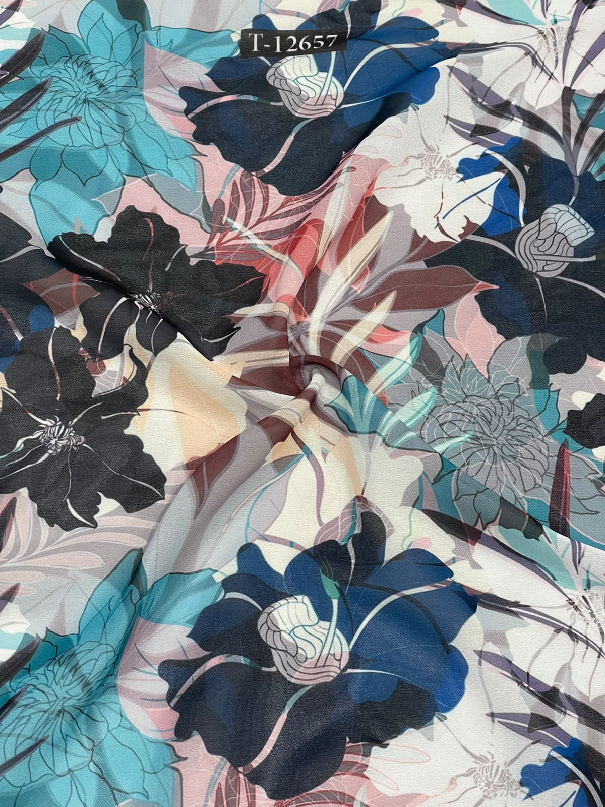 Beautiful Trendy Flower Georgette Digital Prints