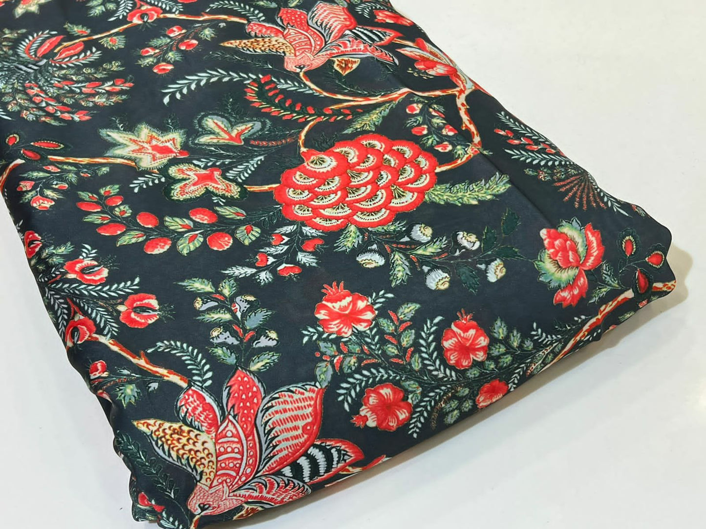 SILKY PRINT ON SATIN GEORGETTE